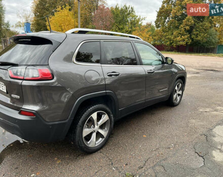 Сірий Джип Cherokee, об'ємом двигуна 3.2 л та пробігом 121 тис. км за 17800 $, фото 9 на Automoto.ua