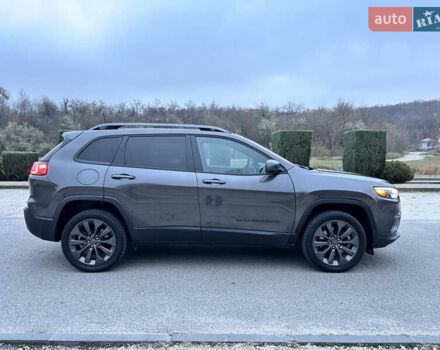 Серый Джип Чероки, объемом двигателя 3.24 л и пробегом 43 тыс. км за 21800 $, фото 16 на Automoto.ua
