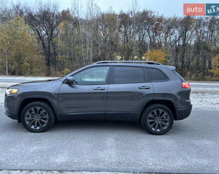 Серый Джип Чероки, объемом двигателя 3.24 л и пробегом 43 тыс. км за 21800 $, фото 17 на Automoto.ua