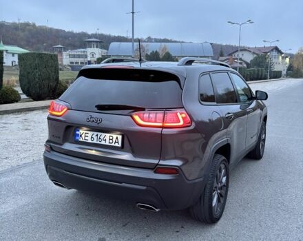 Серый Джип Чероки, объемом двигателя 3.2 л и пробегом 43 тыс. км за 21800 $, фото 3 на Automoto.ua
