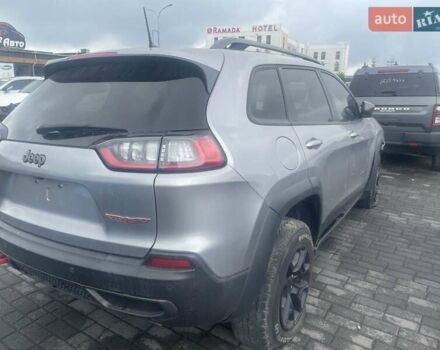 Джип Cherokee 2021 у Львові на Automoto.ua Сірий Джип Cherokee, об'ємом двигуна 3.2 л та пробігом 141 тис. км за 10600 $, фото 1 на Automoto.ua