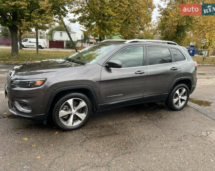 Сірий Джип Cherokee, об'ємом двигуна 3.2 л та пробігом 121 тис. км за 17800 $, фото 3 на Automoto.ua