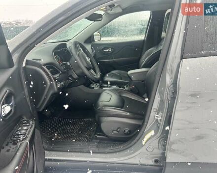 Серый Джип Чероки, объемом двигателя 3.24 л и пробегом 22 тыс. км за 25000 $, фото 11 на Automoto.ua