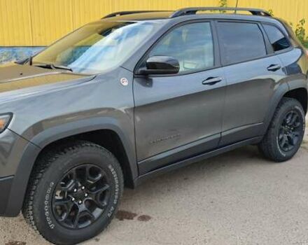 Сірий Джип Cherokee, об'ємом двигуна 3.24 л та пробігом 33 тис. км за 26000 $, фото 3 на Automoto.ua
