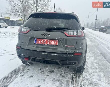 Серый Джип Чероки, объемом двигателя 3.24 л и пробегом 22 тыс. км за 25000 $, фото 5 на Automoto.ua