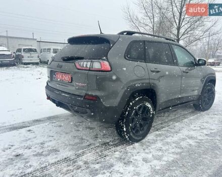 Серый Джип Чероки, объемом двигателя 3.24 л и пробегом 22 тыс. км за 25000 $, фото 4 на Automoto.ua