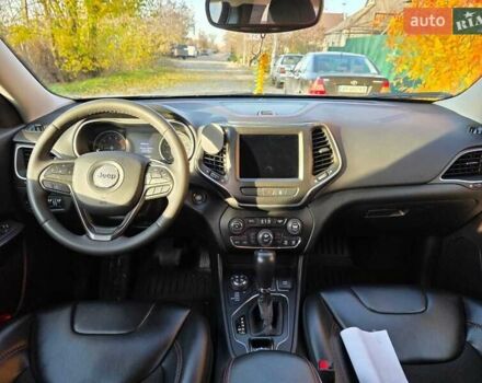 Серый Джип Чероки, объемом двигателя 3.24 л и пробегом 43 тыс. км за 27000 $, фото 7 на Automoto.ua