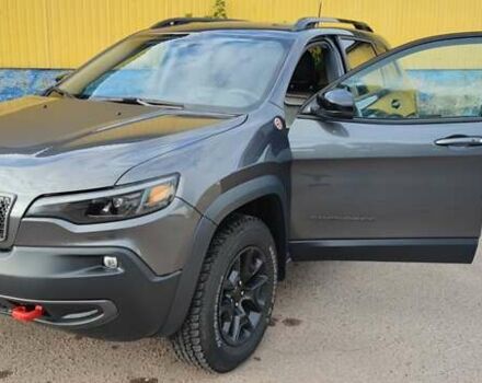 Сірий Джип Cherokee, об'ємом двигуна 3.24 л та пробігом 33 тис. км за 26000 $, фото 2 на Automoto.ua