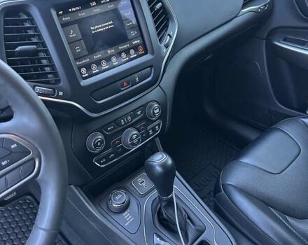 Серый Джип Чероки, объемом двигателя 3.2 л и пробегом 49 тыс. км за 22500 $, фото 33 на Automoto.ua