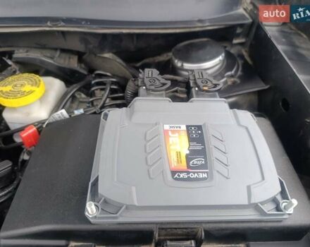 Серый Джип Чероки, объемом двигателя 3.24 л и пробегом 82 тыс. км за 28000 $, фото 35 на Automoto.ua