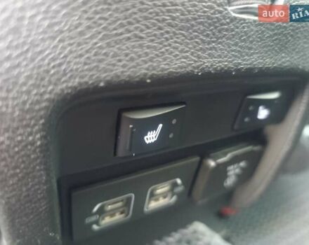 Серый Джип Чероки, объемом двигателя 3.24 л и пробегом 82 тыс. км за 28000 $, фото 20 на Automoto.ua