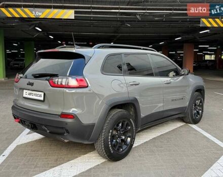 Джип Чероки 2022 в Киеве на Automoto.ua Серый Джип Чероки, объемом двигателя 3.24 л и пробегом 57 тыс. км за 24990 $, фото 6 на Automoto.ua