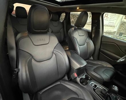 Серый Джип Чероки, объемом двигателя 3.2 л и пробегом 55 тыс. км за 21800 $, фото 16 на Automoto.ua