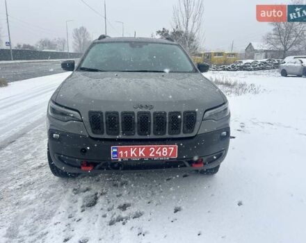 Серый Джип Чероки, объемом двигателя 3.24 л и пробегом 22 тыс. км за 25000 $, фото 1 на Automoto.ua