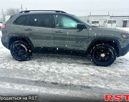 Сірий Джип Cherokee, об'ємом двигуна 3.2 л та пробігом 22 тис. км за 25200 $, фото 3 на Automoto.ua