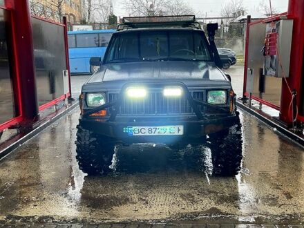 Сірий Джип Cherokee, об'ємом двигуна 2.6 л та пробігом 103 тис. км за 4600 $, фото 1 на Automoto.ua