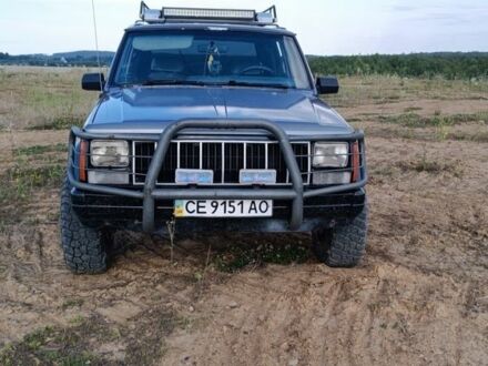 Джип Чероки 1993 в Житомире на Automoto.ua Серый Джип Чероки, объемом двигателя 2.1 л и пробегом 318 тыс. км за 3300 $, фото 1 на Automoto.ua