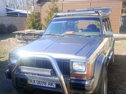 Джип Чероки 1995 в Чугуеве на Automoto.ua Серый Джип Чероки, объемом двигателя 4 л и пробегом 250 тыс. км за 6400 $, фото 1 на Automoto.ua