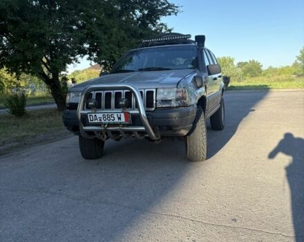 Серый Джип Чероки, объемом двигателя 2.5 л и пробегом 10 тыс. км за 3100 $, фото 1 на Automoto.ua