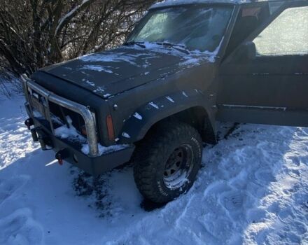 Серый Джип Чероки, объемом двигателя 2.5 л и пробегом 196 тыс. км за 4583 $, фото 1 на Automoto.ua