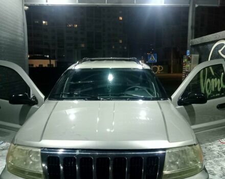 Сірий Джип Cherokee, об'ємом двигуна 3.1 л та пробігом 211 тис. км за 8300 $, фото 1 на Automoto.ua