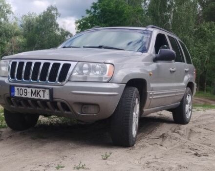Серый Джип Чероки, объемом двигателя 3 л и пробегом 320 тыс. км за 3226 $, фото 1 на Automoto.ua