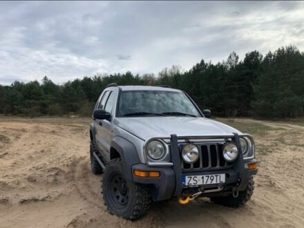 Джип Чероки 2003 в Бориславе на Automoto.ua Серый Джип Чероки, объемом двигателя 2.5 л и пробегом 378 тыс. км за 2700 $, фото 1 на Automoto.ua
