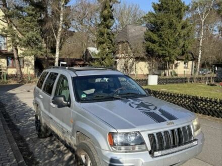Сірий Джип Cherokee, об'ємом двигуна 2.7 л та пробігом 330 тис. км за 4999 $, фото 1 на Automoto.ua