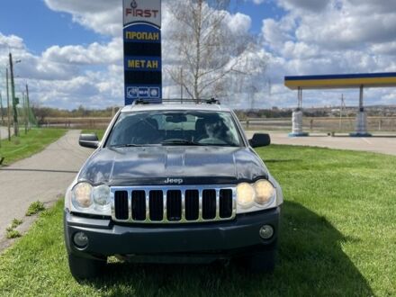 Сірий Джип Cherokee, об'ємом двигуна 3 л та пробігом 200 тис. км за 4500 $, фото 1 на Automoto.ua