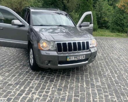 Серый Джип Чероки, объемом двигателя 3 л и пробегом 215 тыс. км за 13500 $, фото 1 на Automoto.ua
