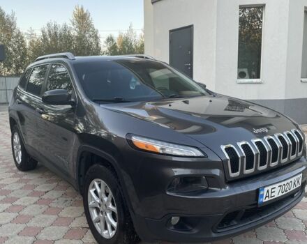 Серый Джип Чероки, объемом двигателя 2.4 л и пробегом 145 тыс. км за 12300 $, фото 1 на Automoto.ua