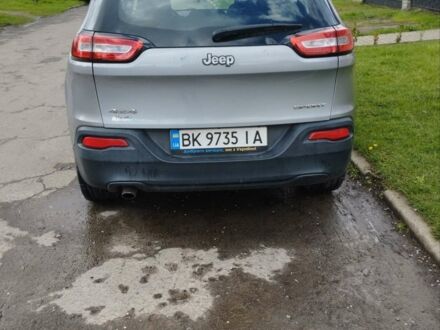 Сірий Джип Cherokee, об'ємом двигуна 2.36 л та пробігом 414 тис. км за 10500 $, фото 1 на Automoto.ua
