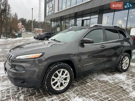 Сірий Джип Cherokee, об'ємом двигуна 2.4 л та пробігом 256 тис. км за 11300 $, фото 1 на Automoto.ua