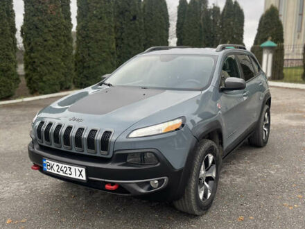 Серый Джип Чероки, объемом двигателя 3.24 л и пробегом 352 тыс. км за 12500 $, фото 1 на Automoto.ua