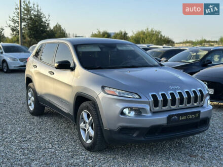 Сірий Джип Cherokee, об'ємом двигуна 2.36 л та пробігом 220 тис. км за 9900 $, фото 1 на Automoto.ua
