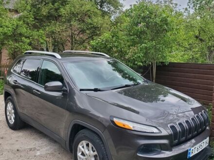 Сірий Джип Cherokee, об'ємом двигуна 2.4 л та пробігом 154 тис. км за 54000 $, фото 1 на Automoto.ua