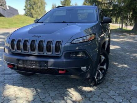 Серый Джип Чероки, объемом двигателя 3.24 л и пробегом 304 тыс. км за 14200 $, фото 1 на Automoto.ua