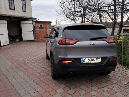 Серый Джип Чероки, объемом двигателя 2.4 л и пробегом 129 тыс. км за 14350 $, фото 1 на Automoto.ua