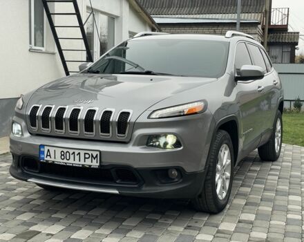 Серый Джип Чероки, объемом двигателя 2.4 л и пробегом 130 тыс. км за 13300 $, фото 1 на Automoto.ua
