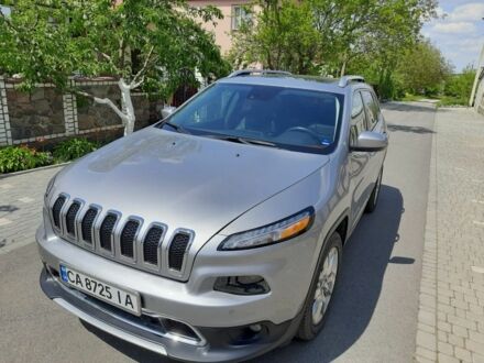 Джип Чероки 2014 в Умани на Automoto.ua Серый Джип Чероки, объемом двигателя 3.2 л и пробегом 110 тыс. км за 15500 $, фото 1 на Automoto.ua