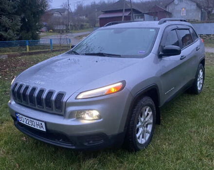 Серый Джип Чероки, объемом двигателя 2.36 л и пробегом 265 тыс. км за 10500 $, фото 1 на Automoto.ua