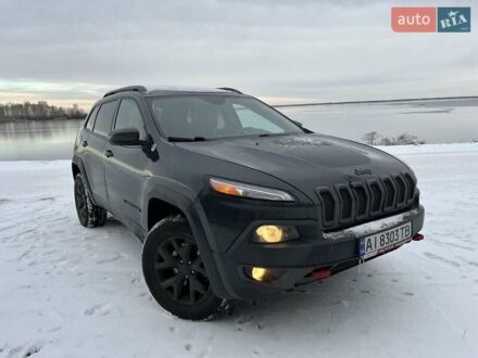 Сірий Джип Cherokee, об'ємом двигуна 3.2 л та пробігом 99 тис. км за 15300 $, фото 1 на Automoto.ua