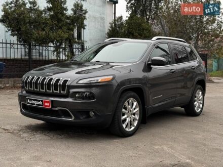 Сірий Джип Cherokee, об'ємом двигуна 2.4 л та пробігом 173 тис. км за 14390 $, фото 1 на Automoto.ua