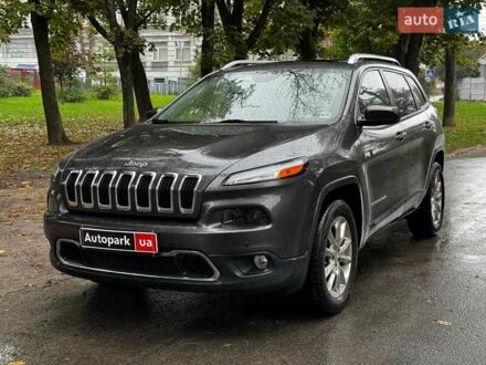 Джип Чероки 2015 в Киеве на Automoto.ua Серый Джип Чероки, объемом двигателя 3.2 л и пробегом 116 тыс. км за 15940 $, фото 1 на Automoto.ua