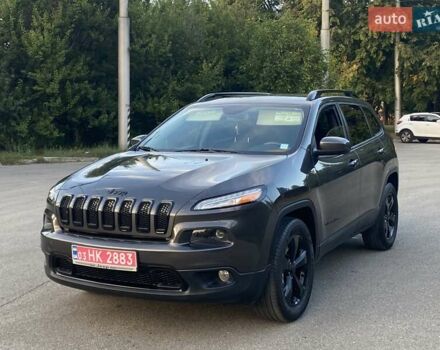 Сірий Джип Cherokee, об'ємом двигуна 2.4 л та пробігом 170 тис. км за 12900 $, фото 1 на Automoto.ua
