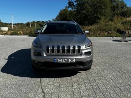 Сірий Джип Cherokee, об'ємом двигуна 2.36 л та пробігом 210 тис. км за 12500 $, фото 1 на Automoto.ua