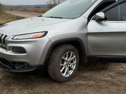 Серый Джип Чероки, объемом двигателя 2.36 л и пробегом 168 тыс. км за 10500 $, фото 1 на Automoto.ua