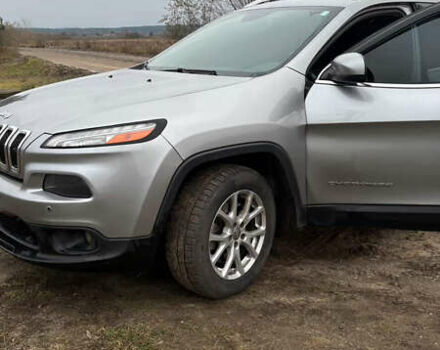 Серый Джип Чероки, объемом двигателя 2.36 л и пробегом 168 тыс. км за 10500 $, фото 1 на Automoto.ua