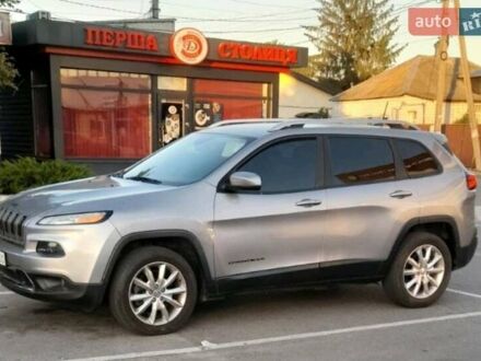 Серый Джип Чероки, объемом двигателя 2.36 л и пробегом 125 тыс. км за 15500 $, фото 1 на Automoto.ua