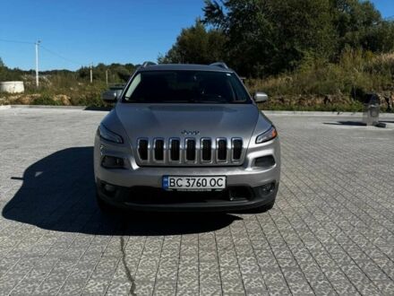 Сірий Джип Cherokee, об'ємом двигуна 2.36 л та пробігом 210 тис. км за 12500 $, фото 1 на Automoto.ua